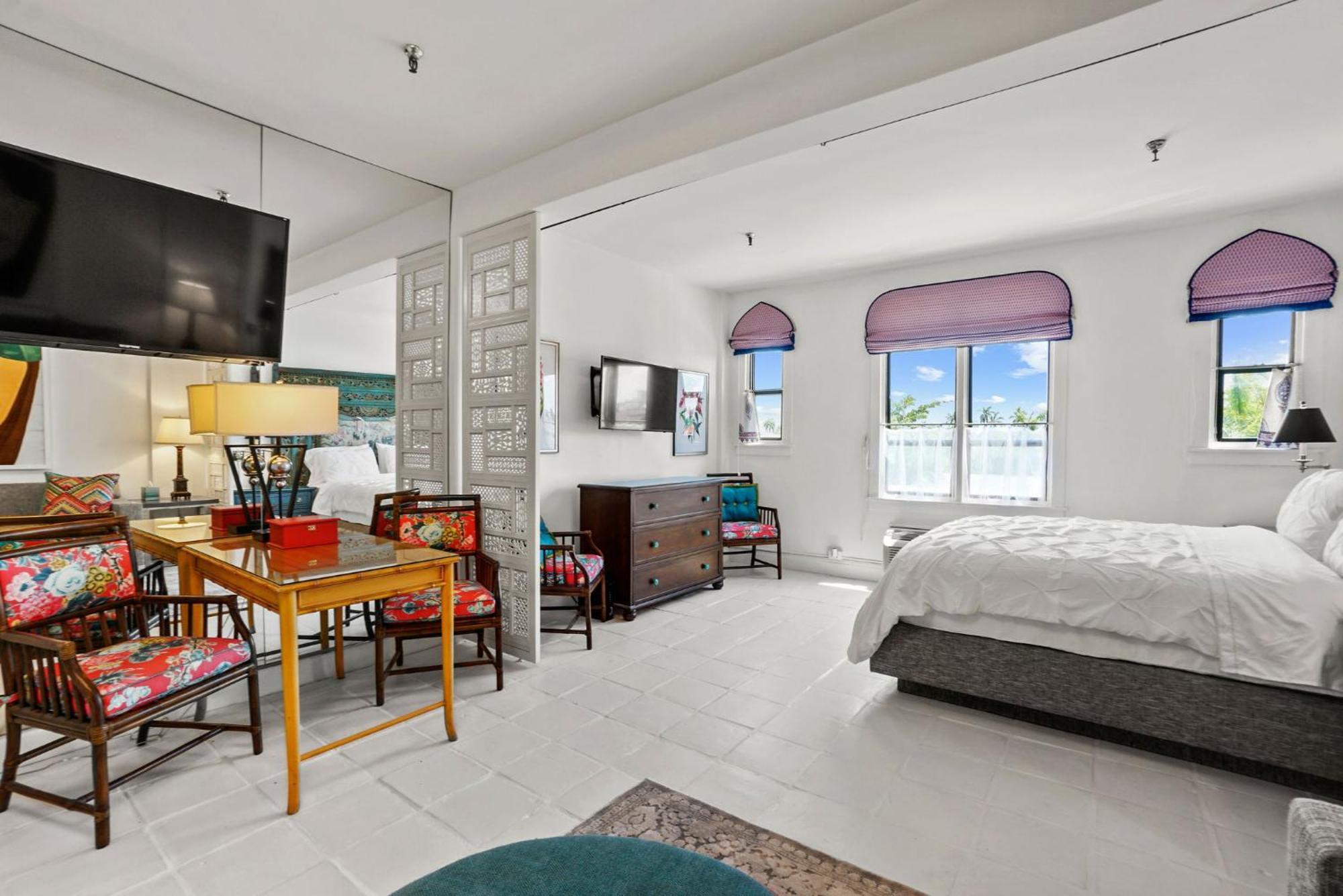 Orchid Suites - Historic Palm Beach Hotel Condominium Eksteriør billede