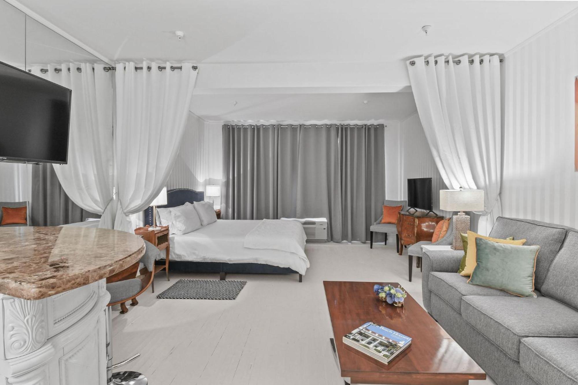 Orchid Suites - Historic Palm Beach Hotel Condominium Eksteriør billede